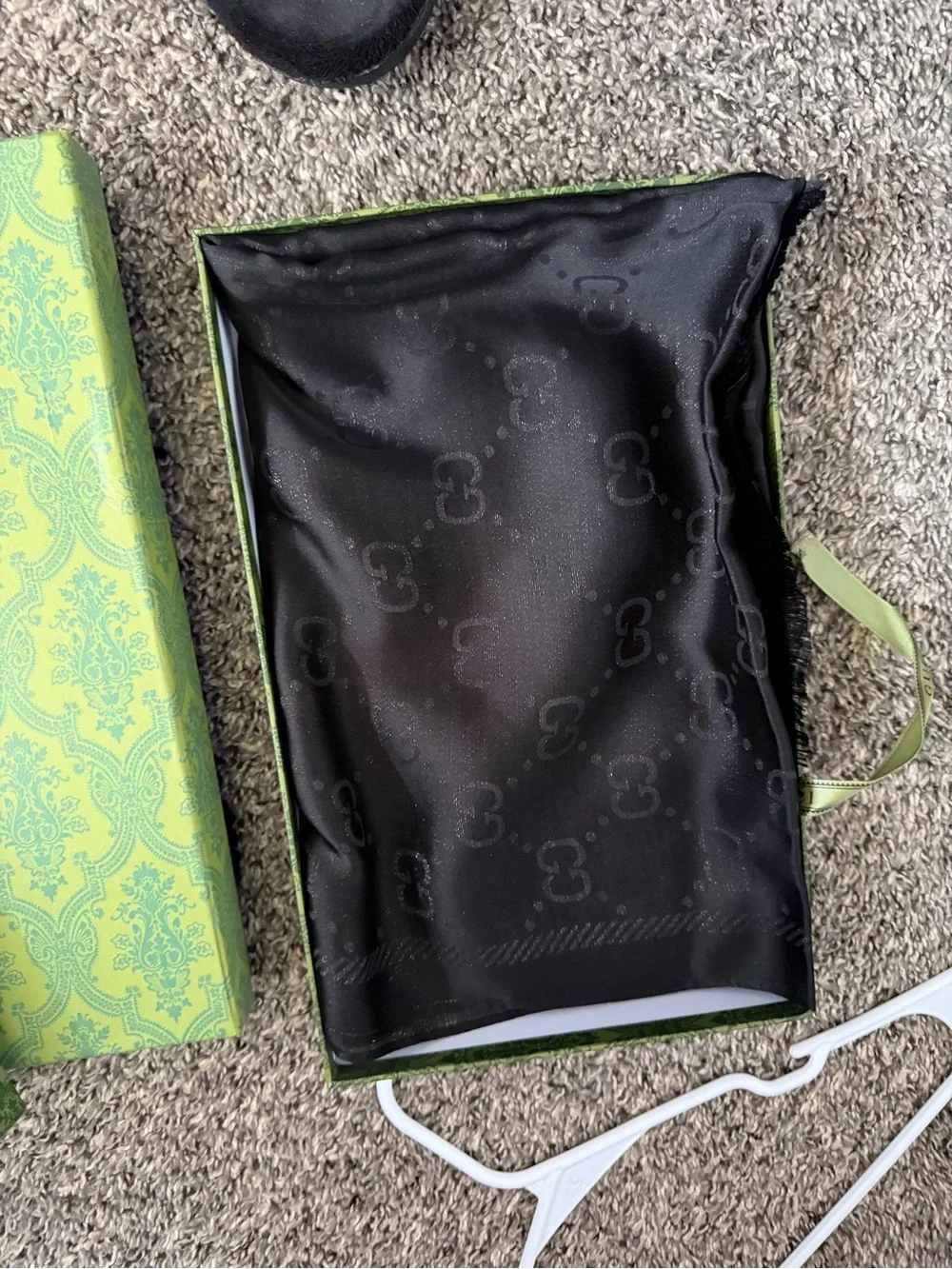 G u c c i  scarves  2 pieces